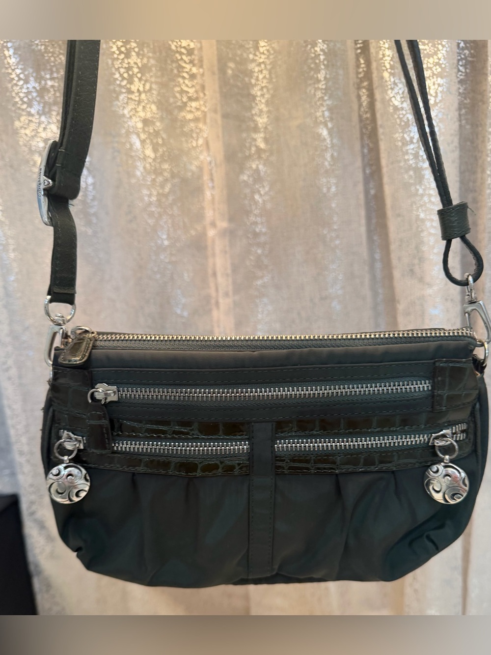 Brighton Twister Go Go Pouch Crossbody Bag in Hunter Green